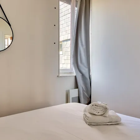 Petit Castel - T2 De 39m Au Coeur De Rue Du Gros-horloge !